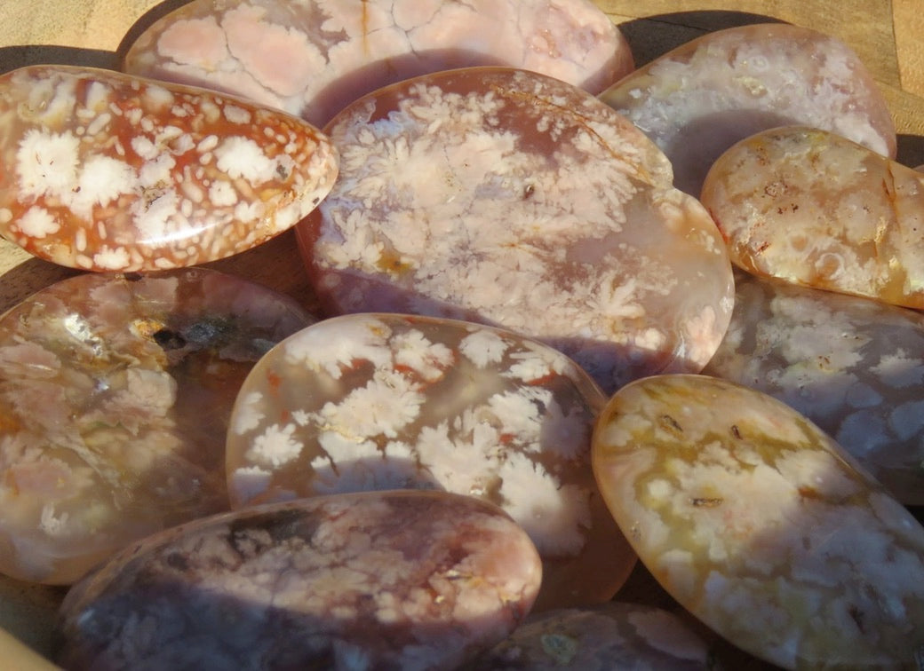 Flower Agate Palm Stones Wicks and Stonez